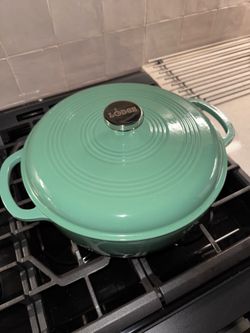 Lodge 7.5 Qt Enameled Dutch Oven