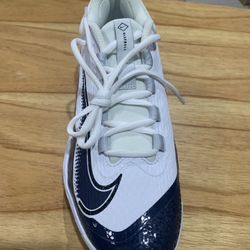 Nike Alpha Huarache Elite 4 Low Metal Baseball  FD2745-103 RIGHT SHOE Size 8.5