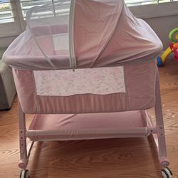 Baby Bassinet & Bedside Sleeper, 3 in 1 Cuna para bebé y cama junto a la cama