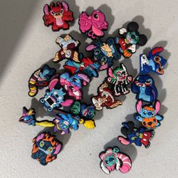Croc Charms Stitch 