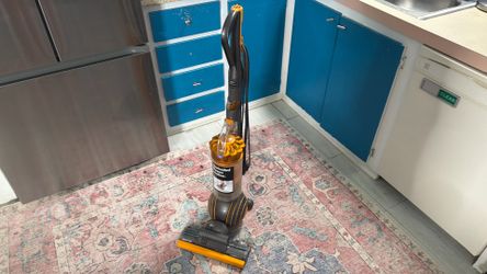 Dyson -Ball Multi floor 2