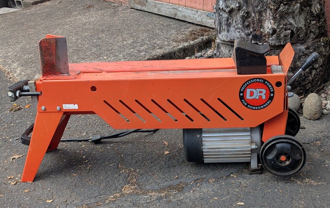 For Sale Firewood Log Splitter. $180 OBO