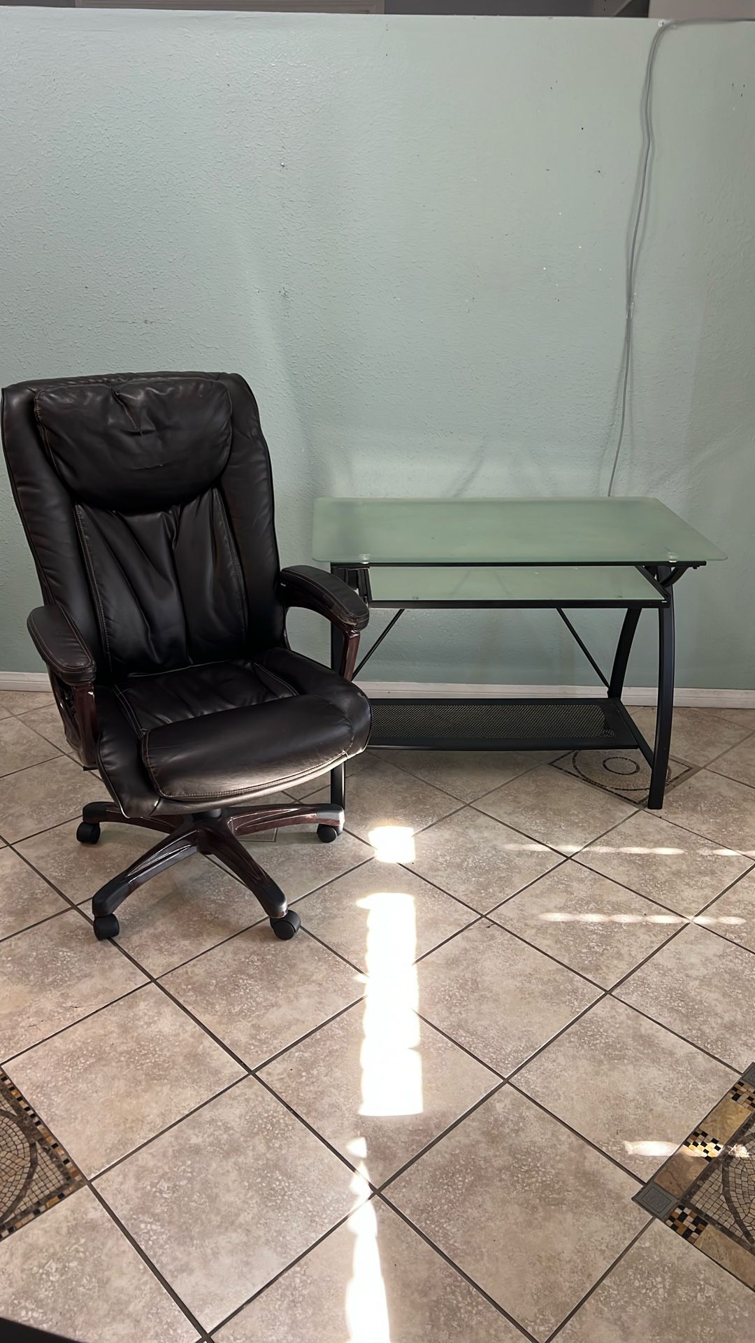FREE *** Computer Desk And Office Chair..