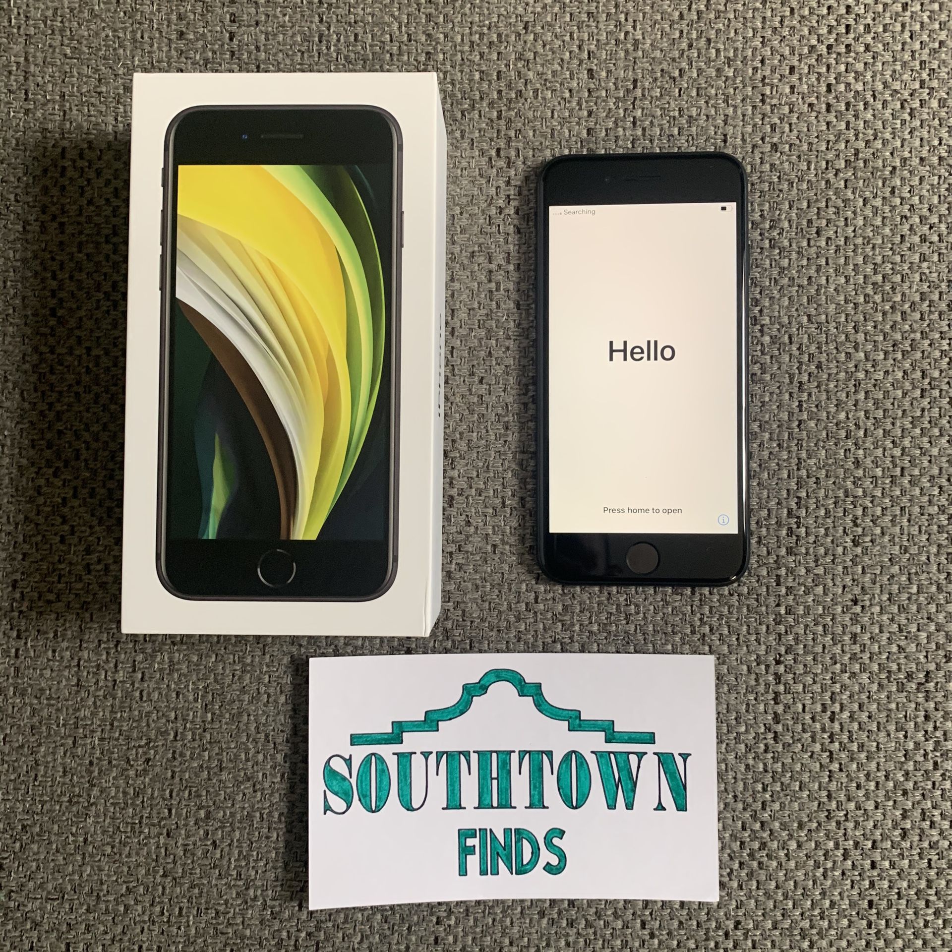 iPhone SE 2nd Gen Black 128gb MXCH2LL/A AT&T UNLOCKED