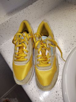 Reebok Classic Sneakers Yellow Suede