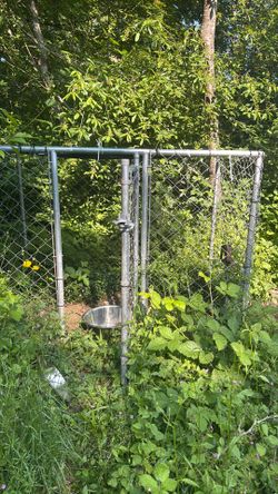 Dog Kennel 