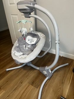 Fisher-Price Baby Swing with Mobile