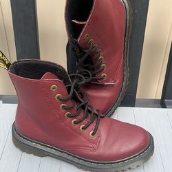Dr. Marten boots like new