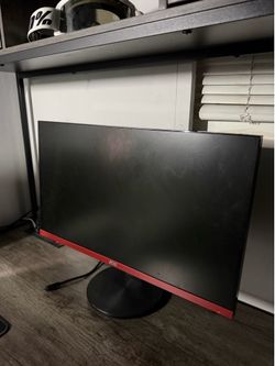 AOC 24.5” Gaming Monitor 144Hz – Fast 1ms (Great Condition)