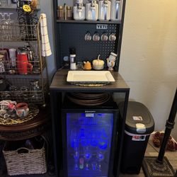 Table & wine refrigerator