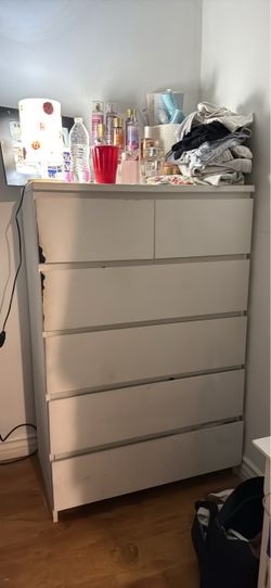 IKEA Malm White 6-Drawer Dresser