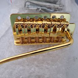 Gold Tremolo Floating Bridge for Stratocaster 
