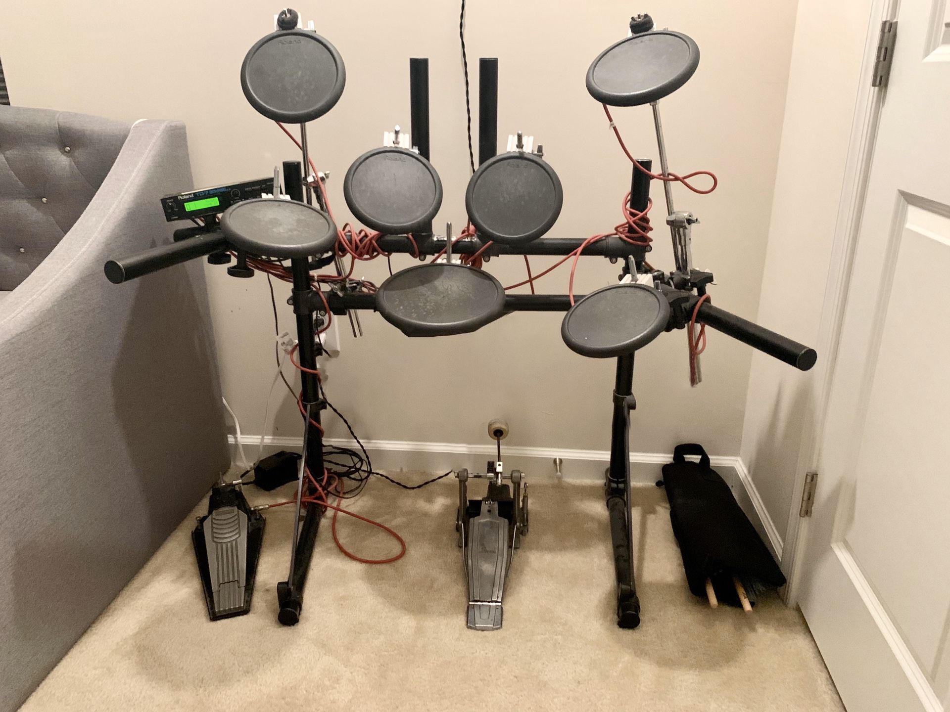 Roland TD 7 Electric Drum Set