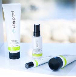 Mary Kay CLEARPROOF - ACNE TREATMENT