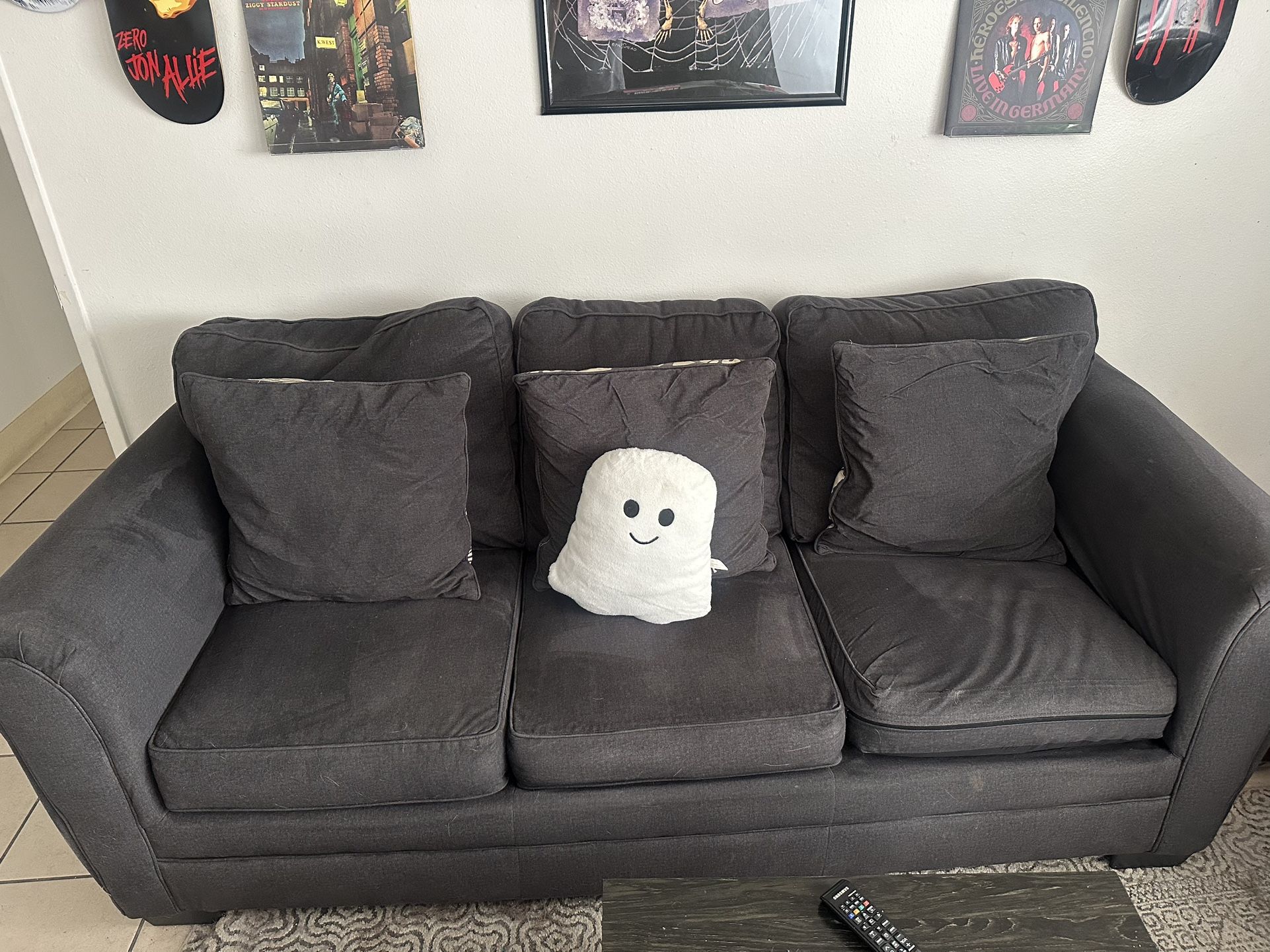 Free Sofas