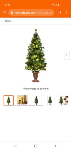 5 Ft. Prelit Christmas Tree W/Pinecones and Berries