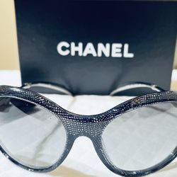  Authentic Women's Chanel Sunglasses 