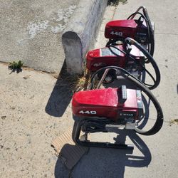 Titan Sprayer Machine 440