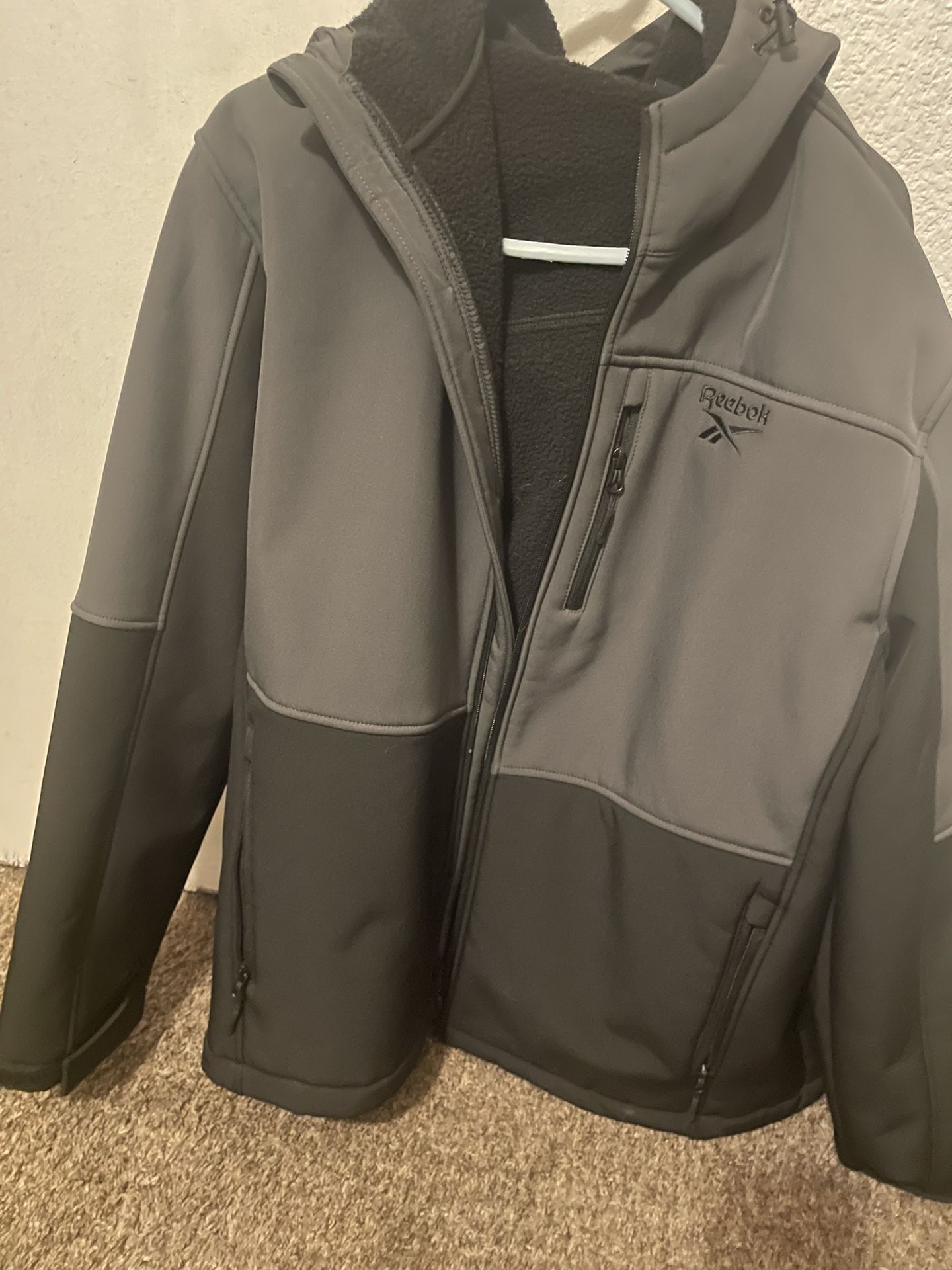 Men’s Reebok jacket extra-large