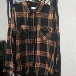 Plaid Flannel Button Up Long Sleeve Shirt 