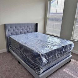 KING PILLOWTOP MATTRESS WITH BOX SPRING INCLUDED ! Not The BedFrame 
