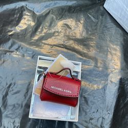 Michael Kors. 
