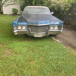 70 Convertible Cadillac Coupe Deville