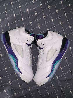 Jordan 5 Retro Grape Size: 6.5