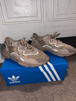 Adidas Shoes 8.5 women’s
