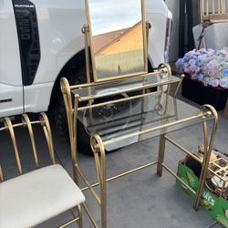 Gold Vanity With Mirror And Chair