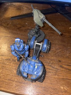 Lot reserved for Slayer of blue mongoose, Halo Reach blue Spartan…..