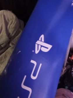 Ps4 with three game vouchers and extra controller
