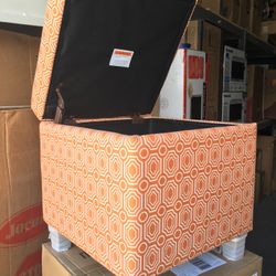 🦋 50 Dlls Storage Ottoman  in Orange Brand New in Box  18 “ H x 17 “D x 17” W