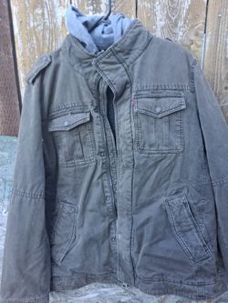 Levis Men Jacket.. Very Heavy And Good Quality  Still In Good Condition