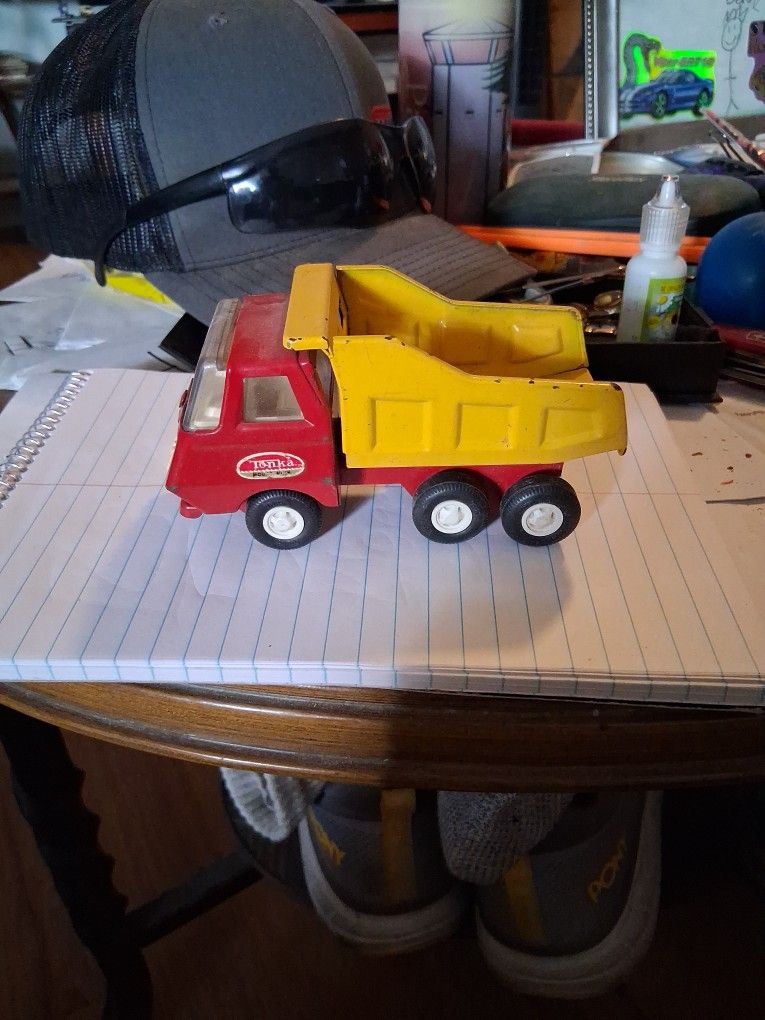 Tonka Toy Dump Truck