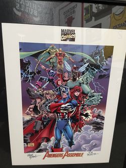 Marvel Stan Lee Signed Avengers Assemble Lithograph Avengers 35th Anniversary