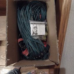 I ground Pet Containment System Comes 1 Acre Plus 2 Collars