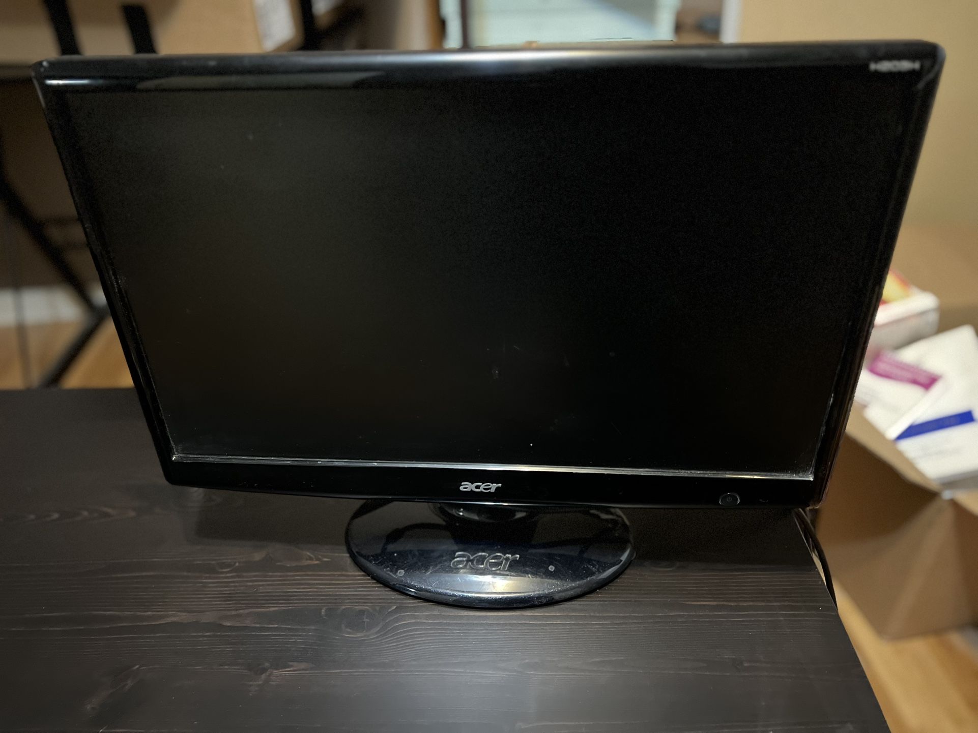 Desktop monitor