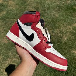 Jordan 1  Chicago Lost And Found 