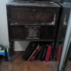 Antique Desk/Radio Box from late 1800's early 1900's  $275.00 Obo