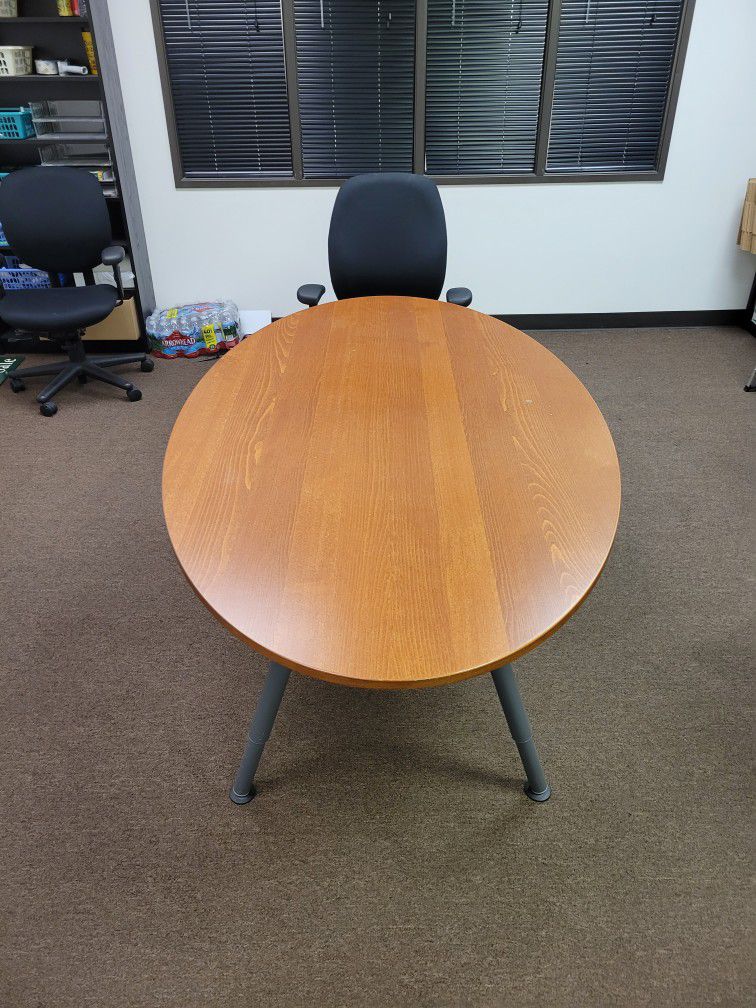 Oval Conference/Work Table