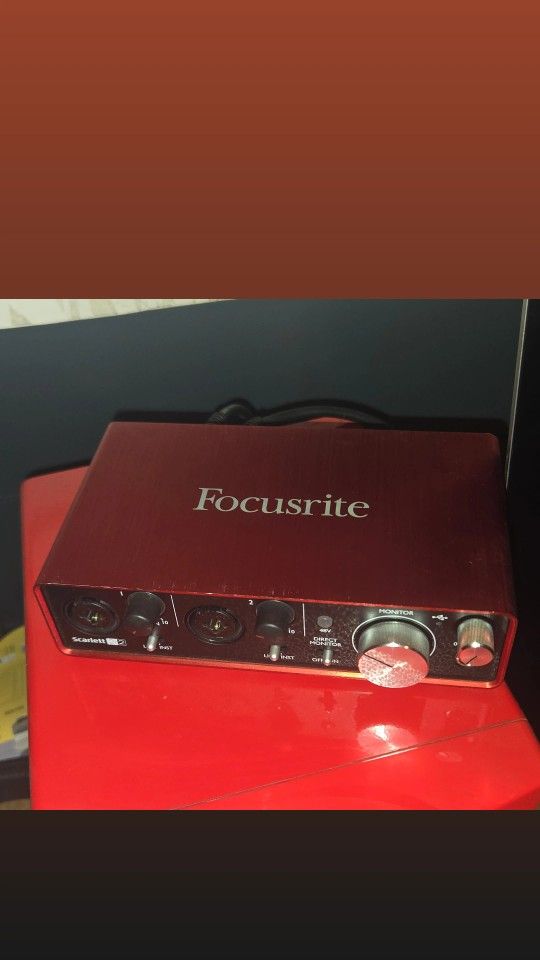 Scarlett Focusrite 2i2