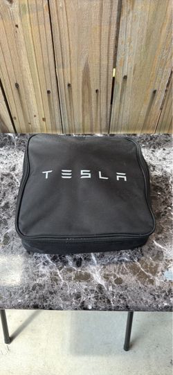 Tesla Charger