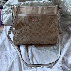 Coach Cross Body Bag 