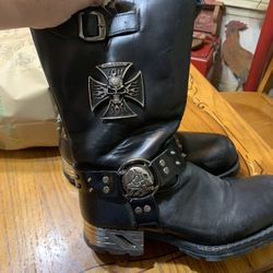New rock Motorcycle Boots Iron Cross Sz 42 Or 11