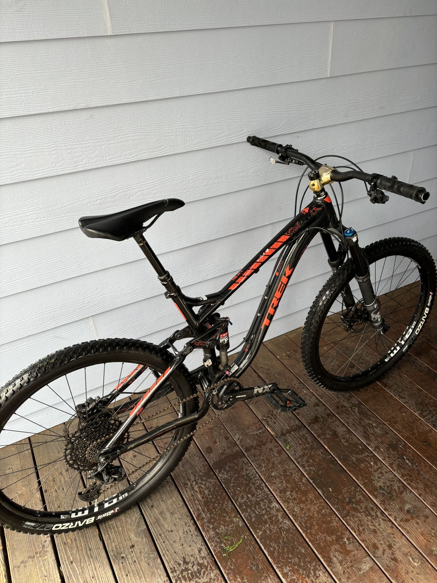 Full Suspention Mountain Bike