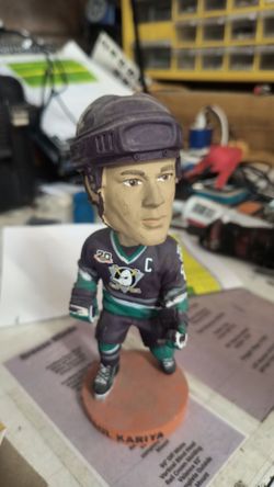 Paul Kariya bobble head