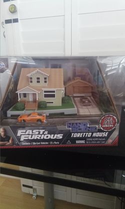 Fast and the furious house Jada Toys  House 2 Cars