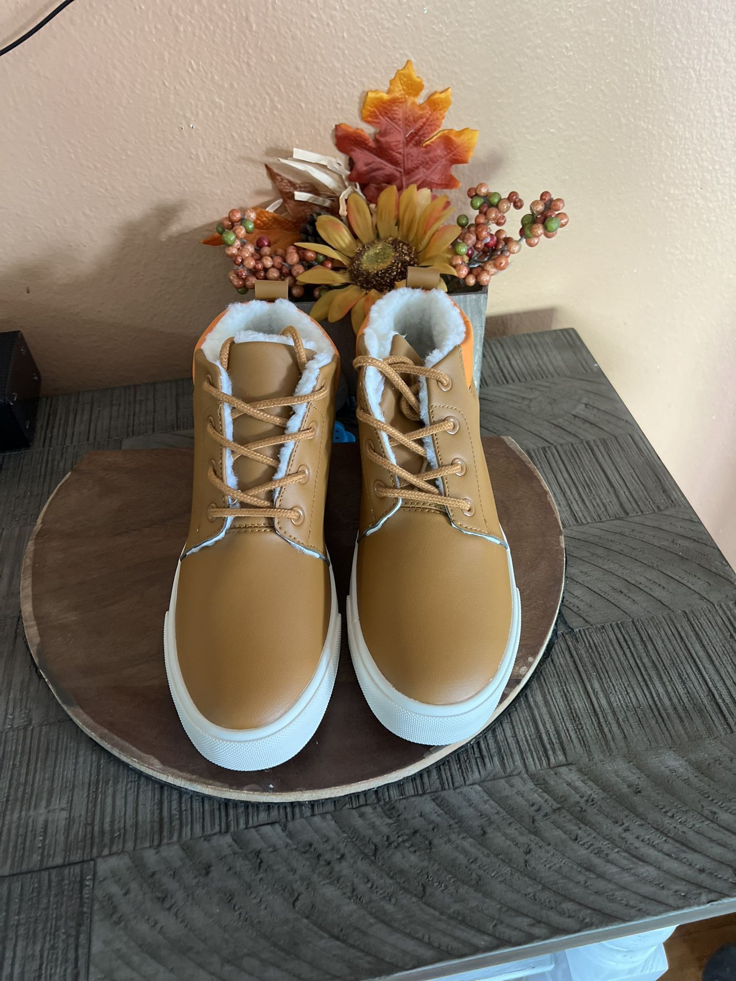 Boots For Women Size 8.   For Winter  Snow 