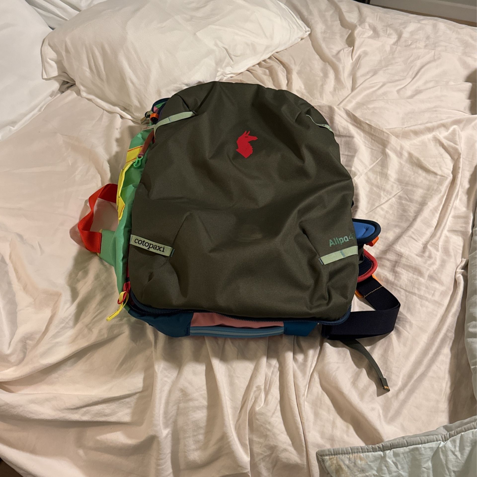 Cotopaxi  Allpa 42 L Travel Pack